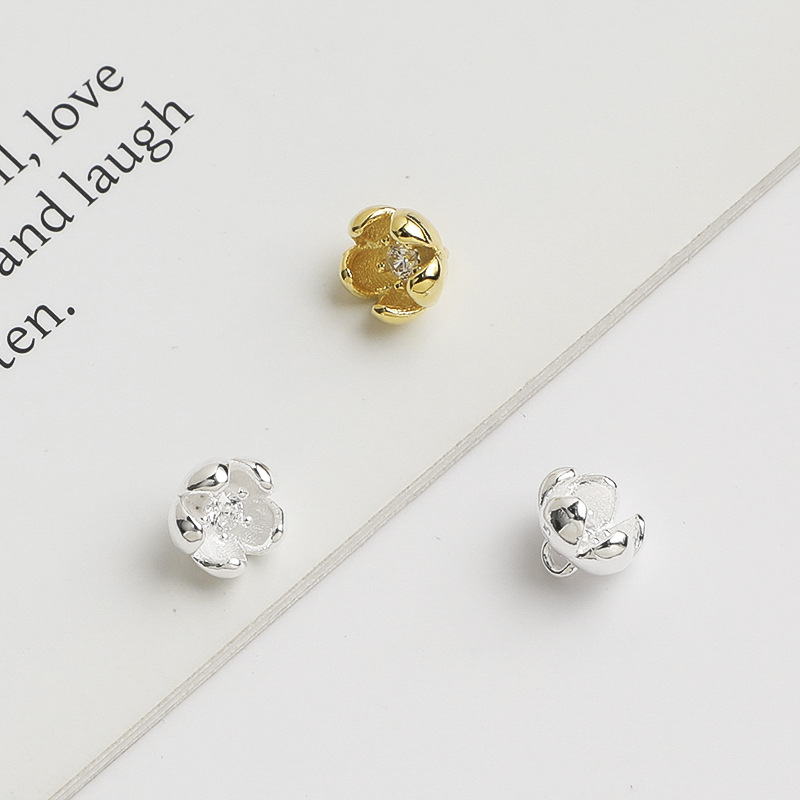 925スターリングシルバー製 ミニフラワーチャーム ジルコニ - Jewelry Making In La のレビューと価格